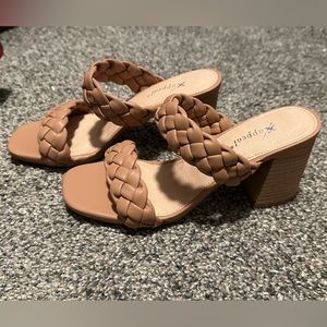 X-appeal Heeled sandals